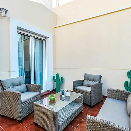 Penthouse Cactus Old Center