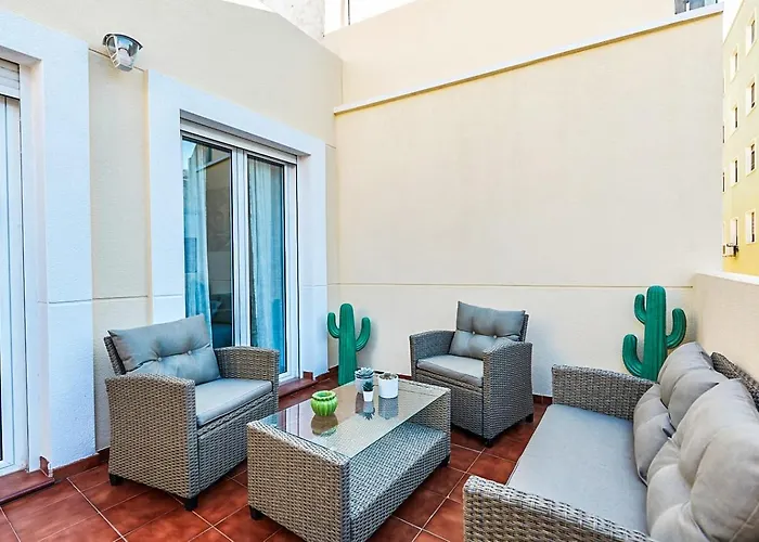 Penthouse Cactus Old Center
